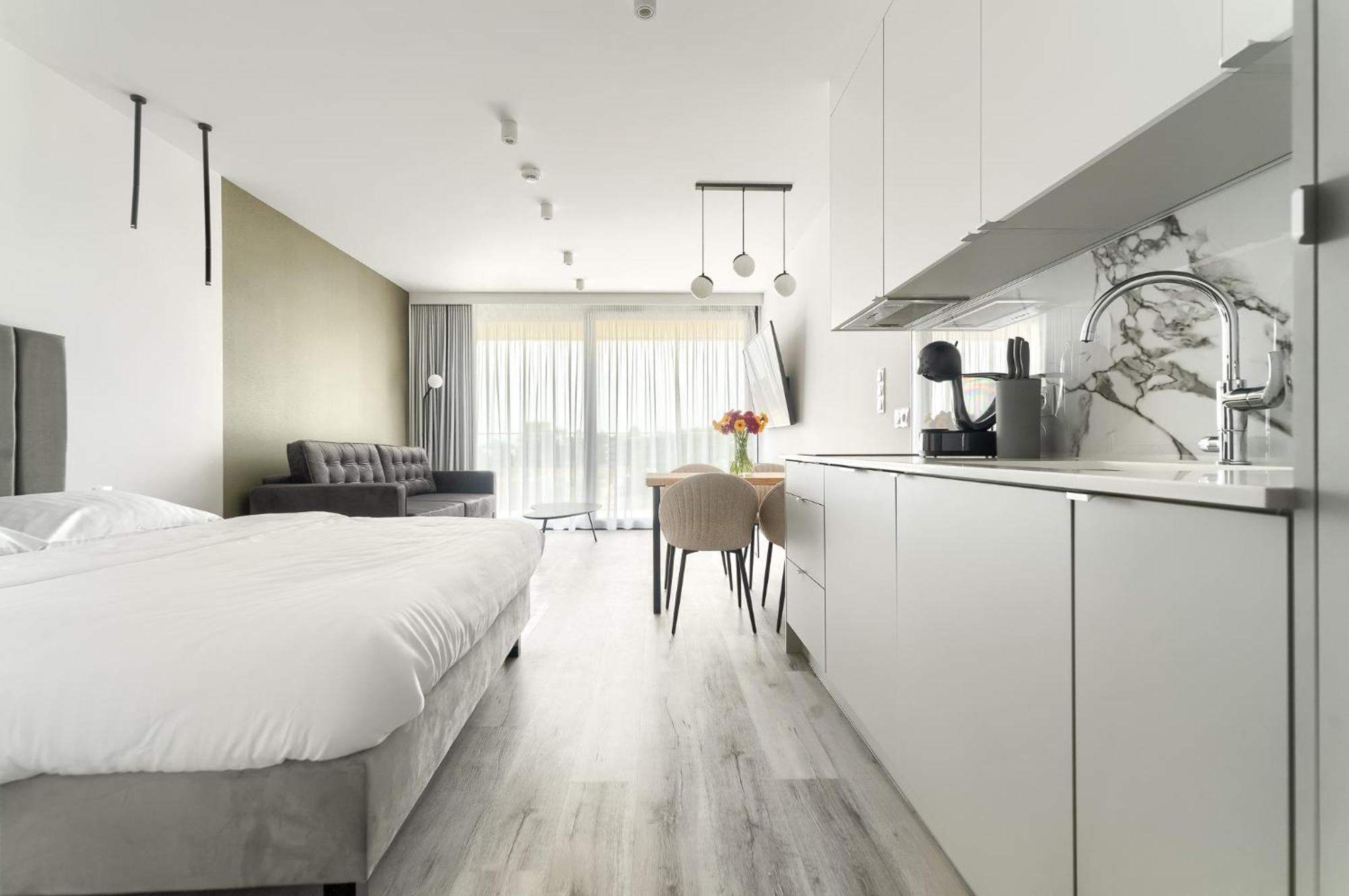 Sea & Lake - City Apartments Mielno  Buitenkant foto